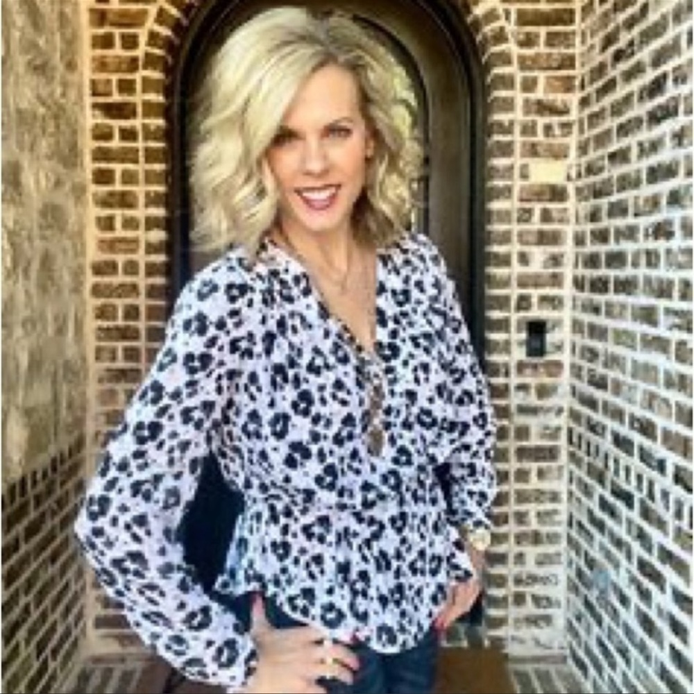 Cabi The Tastemaker Rosette Blouse in Leopard Print 5898 Career Black/White S